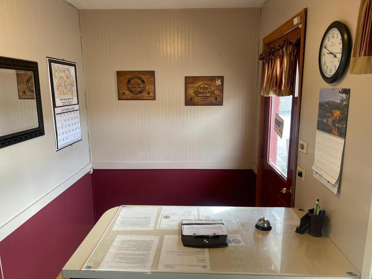 The Village Motel Steamboat Rock 외부 사진