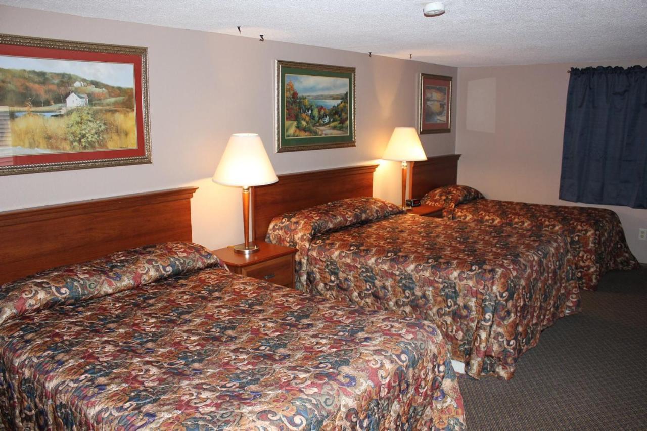 The Village Motel Steamboat Rock 외부 사진